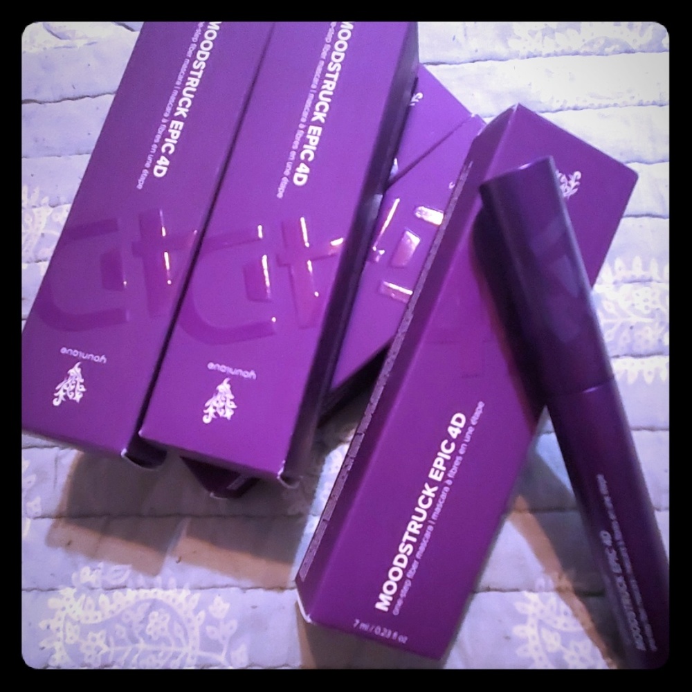 Black 4D Mascara by Younique